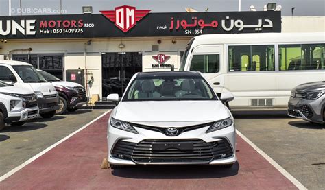 New Toyota Camry Limited V6 2023 for sale in Dubai - 665694