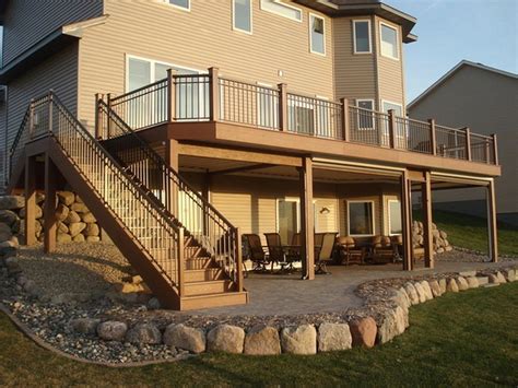 Second Floor Deck With Screened In Porch Design And Stairs Decomagz