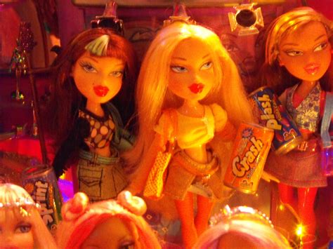 Bratz Icandy Soda Girlz Phoebe Is Sprint Cloe Is Cr… Flickr