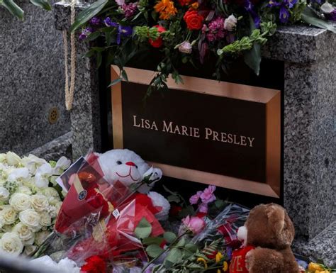 Lisa Marie Presley Mourned At Graceland Otago Daily Times Online News