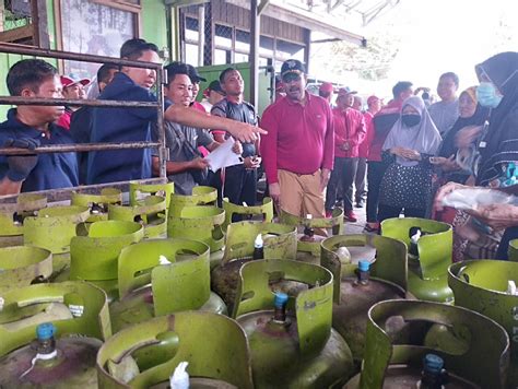 Pemkab Kukar Lakukan Operasi Pasar Dan Distribusikan Lpg Kg