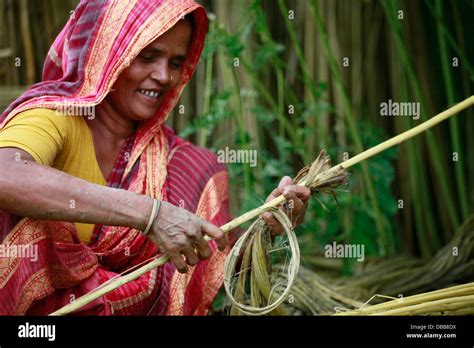 Jute Bangladesh Hi Res Stock Photography And Images Alamy