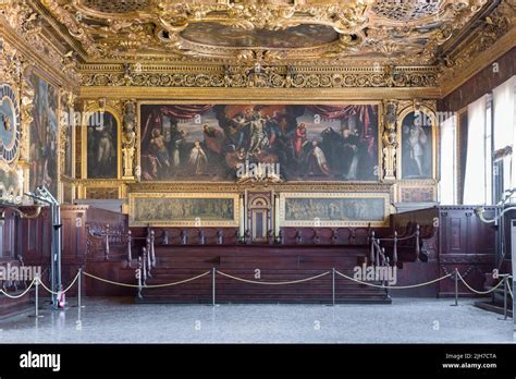 Room Of Senato Hi Res Stock Photography And Images Alamy