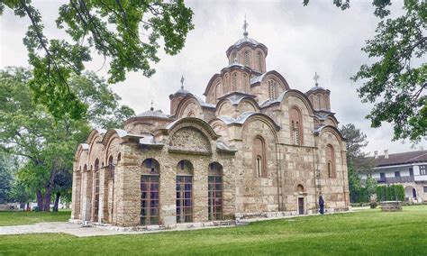 Povodom Vidovdana Patrijarh Porfirije služi liturgiju u manastiru