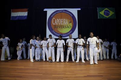 Batizado e Troca de Cordas Capoeira Reversão