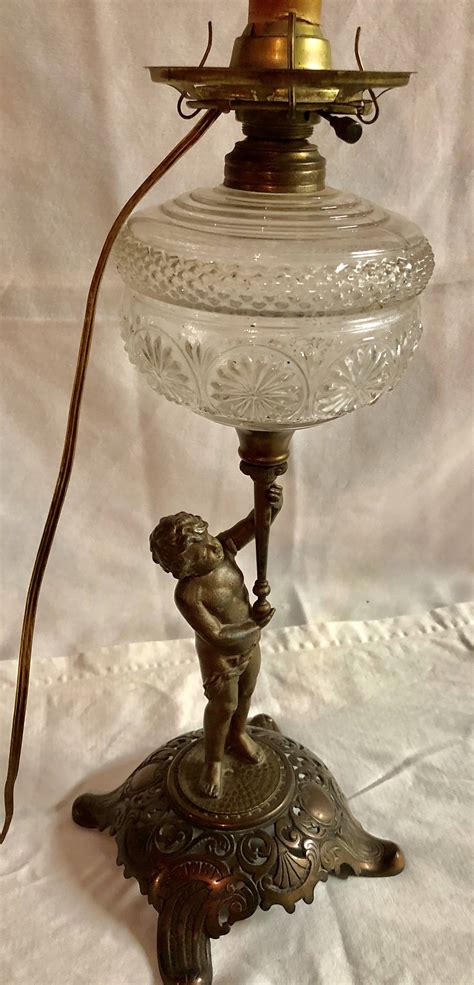 Antique Brass Cherub Table Lamp