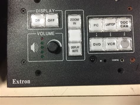 Extron Mlc 226 Ip Dv Front Panel Wall Plate Wbox Enhanced Medialink