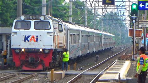 Hunting Singkat Di Stasiun Pondok Jati Dapet Kereta Apa Aja Ya