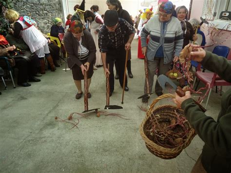 Casa do Povo de São Roque do Faial Baile de Carnaval no Centro