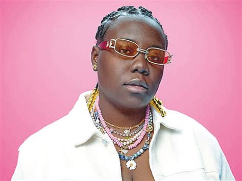 Teni Partners Shushi To Unveil Limited Eyewear Collection The Nation