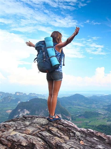 WATCH: Dallas Cowboys Fan Furiously Breaks TV Following Packers Playoff ...
