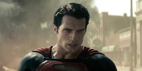 10 Reasons Henry Cavills Man Of Steel Still Holds Up 10 Years Later