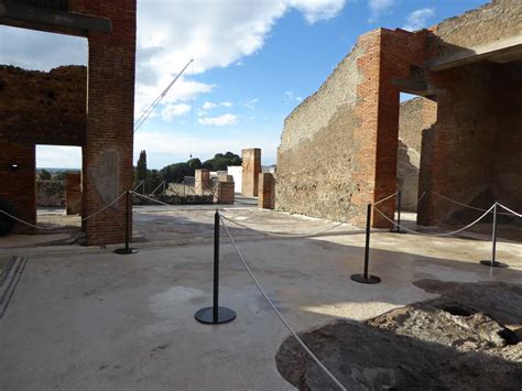 VIII 2 16 Pompeii May 2017 Looking South Along West Wall In