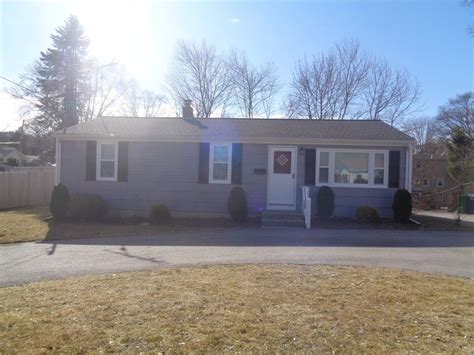 973 Greenwich Avenue, Warwick, RI 02886 | Compass