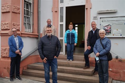 Haus Der Vereine In Miesenbach Eingeweiht Altes Schulhaus Wurde