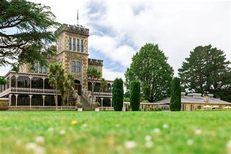 Larnach Castle Wildlife Cruise Scenic Pacific Tours