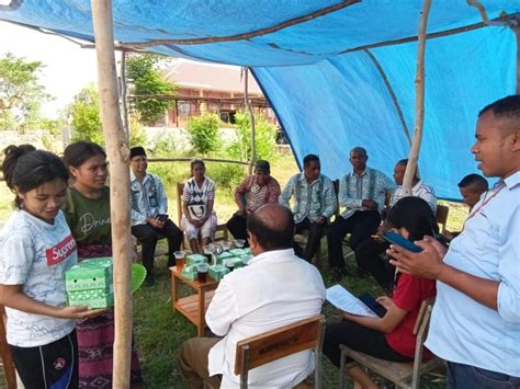 Kepala Kementrian Agama Katolik Ttu Kunjung Stan Mahasiswa Stp St