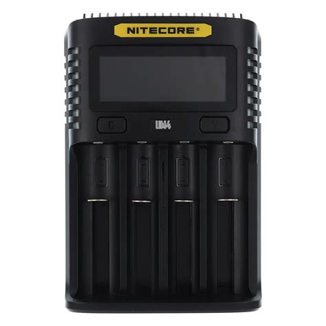 Nitecore UM4 Charger (Black) | RedJuice