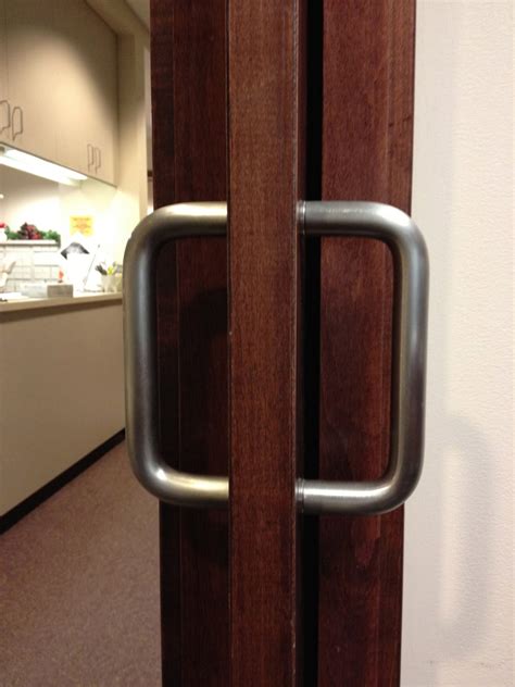 Best Practices: Accessible pocket door pulls - studio pacifica