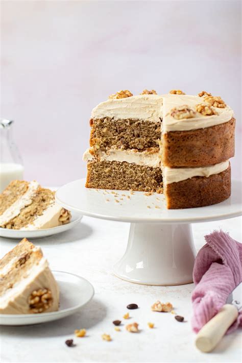 Classic Coffee and Walnut Cake | Recipe | Coffee and walnut cake, Walnut cake, Cake recipes