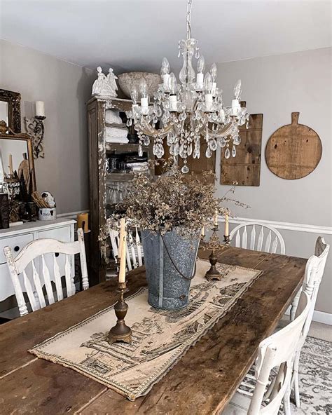 Traditional Dining Room Décor - Soul & Lane