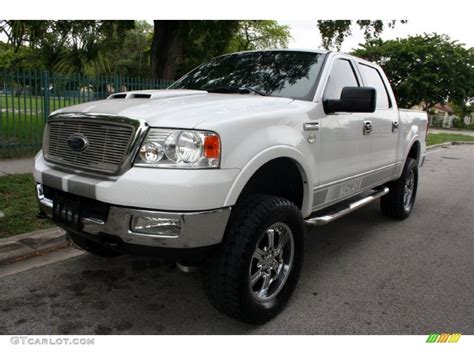 2005 Oxford White Ford F150 Lariat Supercrew 4x4 50998331 Photo 58