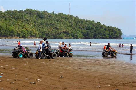 Panduan Lengkap Berkunjung Ke Pantai Air Manis Lokasi Tiket Dan