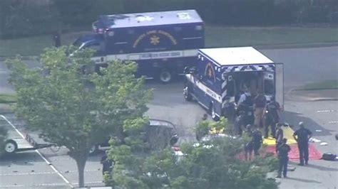 Virginia Beach Shooting 12 Killed After City Worker Opens Fire At