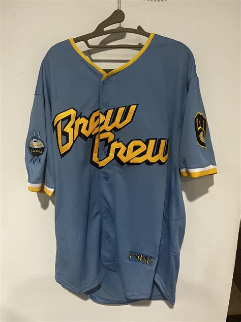 Milwaukee Brewers 2022 City Connect Jersey Sidelineswap