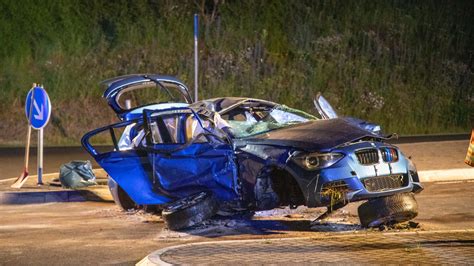 Unfall In Der Wetterau Mit Zwei Schwerverletzten Video Hessenschau