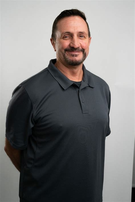 Welcome Eric Burton, General Manager of Carriage Shoppe! - Yoder Family