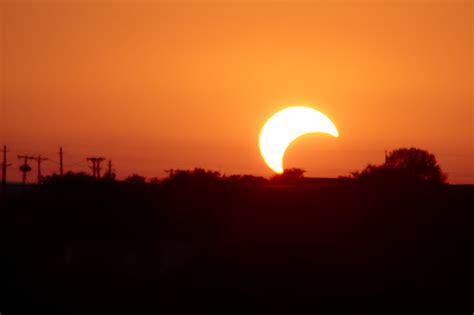 astronomy solar eclipse austin sunset | Paul C. Chamberlain