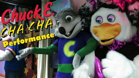 Chuck E Cheese Chuck E Cha Cha Performance Sharonville Oh Youtube