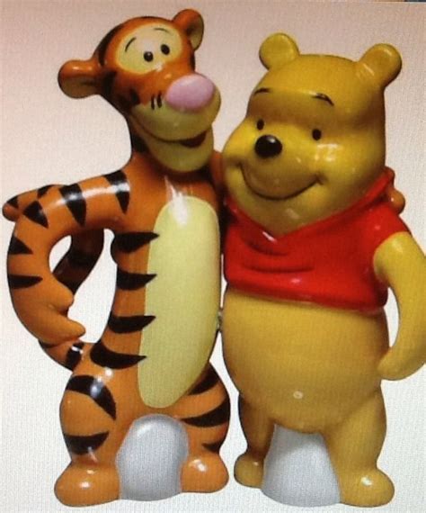 Disney Winnie The Pooh And Tigger Salt Pepper Shakers Magnetic By