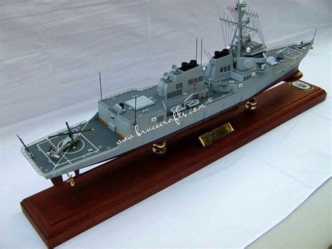 USS Howard (DDG-83) - Mahogany Wooden Aircraft Models – Boat & Ship ...