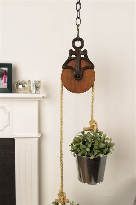 Old Fashioned Pulley Planter American Lifestyle Magazine Hanging