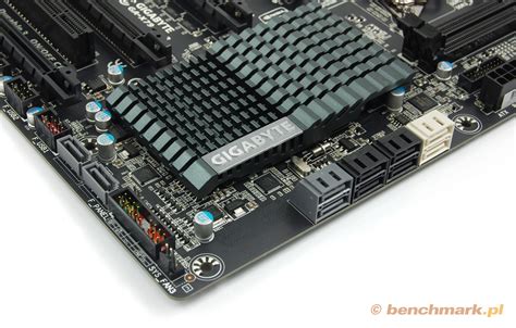 Płyty główne z LGA 2011 i Intel X79 dla Sandy Bridge E Gigabyte X79