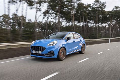 2023 Ford Puma ST Powershift Stunning HD Photos Videos Specs