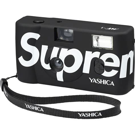 Yashica MF 1 x Supreme schwarz bei Fotomax in Nürnberg Berlin