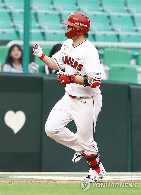 Ssg 최정 2득점 보태면 이승엽 감독 넘어 Kbo 새역사 연합뉴스