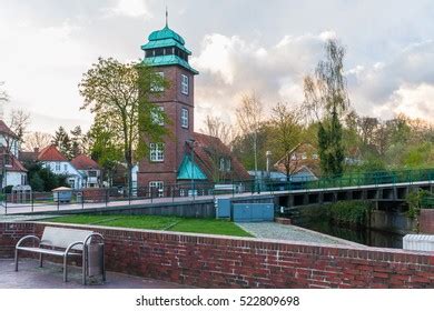 8 Feuerwehrturm Images Stock Photos 3D Objects Vectors Shutterstock