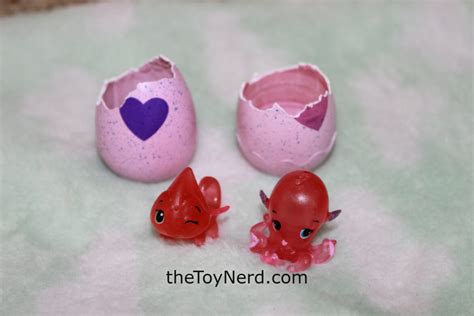 A Closer Look At Some Hatchimals Colleggtibles Rare Ultra Rare