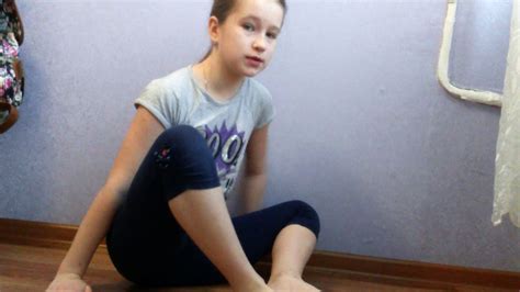 Как растянуть стопы и вытянуть носки - YouTube