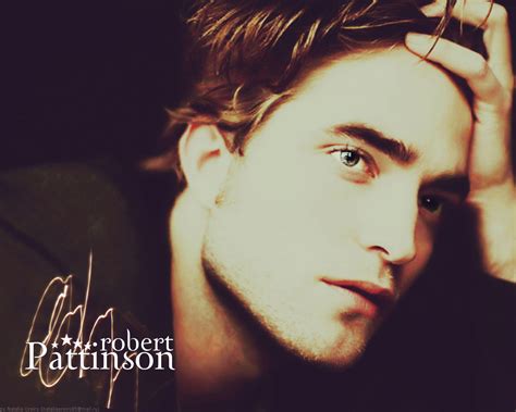 Robert Pattinson Hairstyles of the Young at Heart | world of fashion