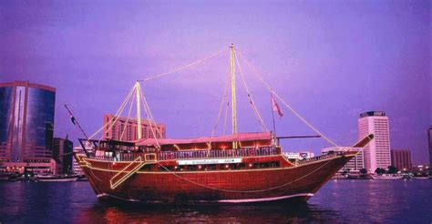 Dubai Creek Dhow Cruise Met Buffet Diner Getyourguide