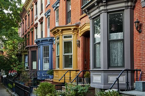 Top 10 Best New York Suburbs For Living In 2021