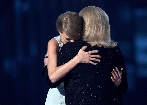 Taylor Swift Revealed Her Mom Was Diagnosed With Cancer Again