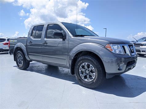 Pre Owned 2018 Nissan Frontier Desert Runner 4d Crew Cab In Tampa