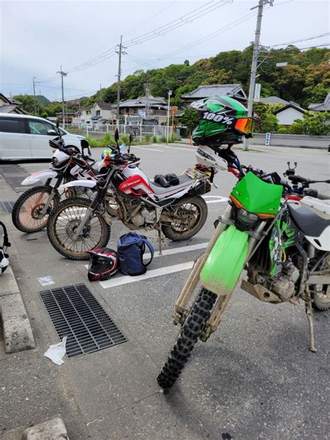 Gori3さんの投稿した愛車情報serow 250 猪名川林道ツー、3人で！一発目に転けたや｜バイクのカスタムツーリング情報