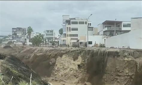 Punta Hermosa Nuevo Huaico Inund Varias Calles Del Balneario Atv